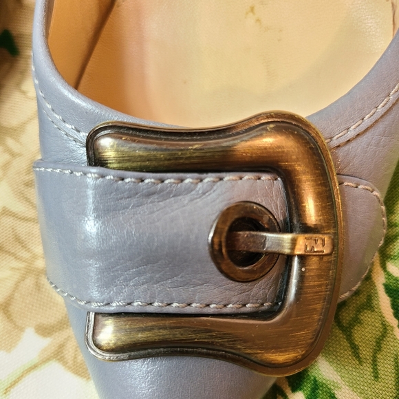 FENDI !!! Pointed Toe Ballerina Flats w/ Buckle ! - Picture 5 of 16